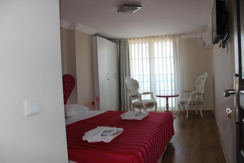 My Way Terrace Hotel Adalar Habitación foto