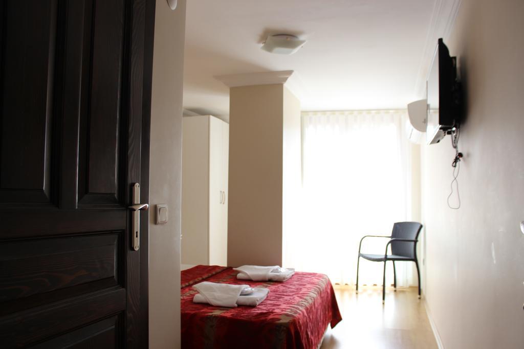 My Way Terrace Hotel Adalar Habitación foto